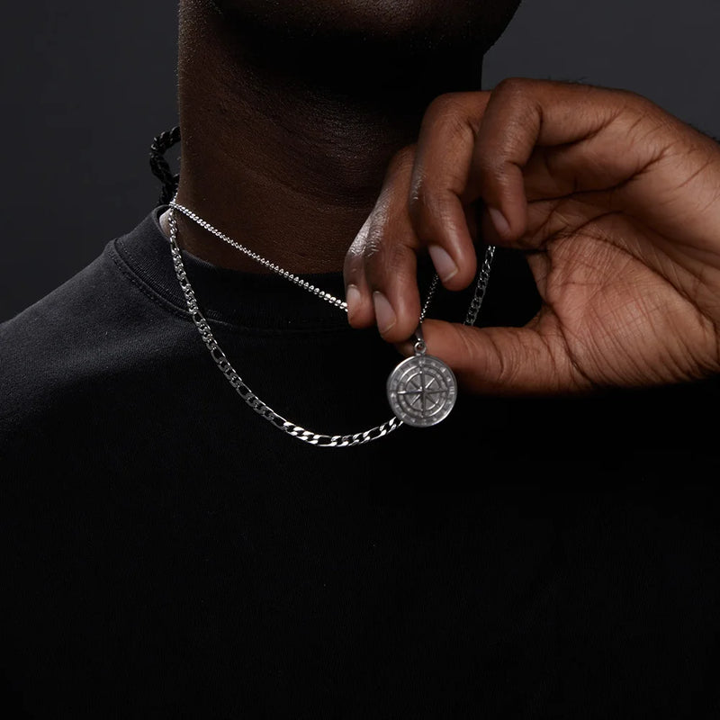 Colar Masculino VNOX — Estilo, Força e Elegância em Cada Detalhe